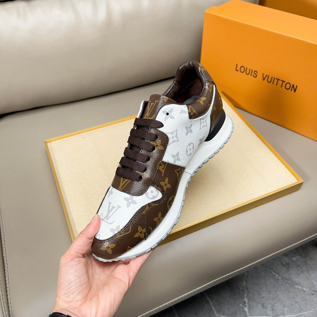 Louis Vuitton Monogram Low-Top Sneakers — detail
