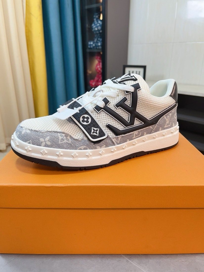 Louis Vuitton Patterned Panel Low-Top Sneakers — side